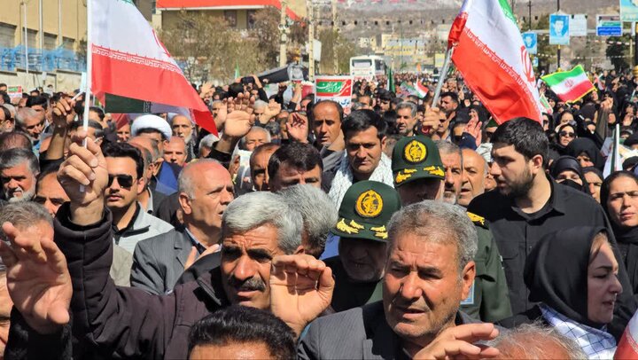 تصاویر/ پیکر شهید امین اورنگ و شهید علیرضا آزم تشییع شد