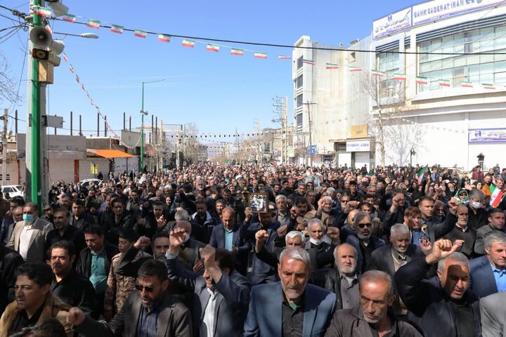 تصاویر/ پیکر شهید امین اورنگ و شهید علیرضا آزم تشییع شد