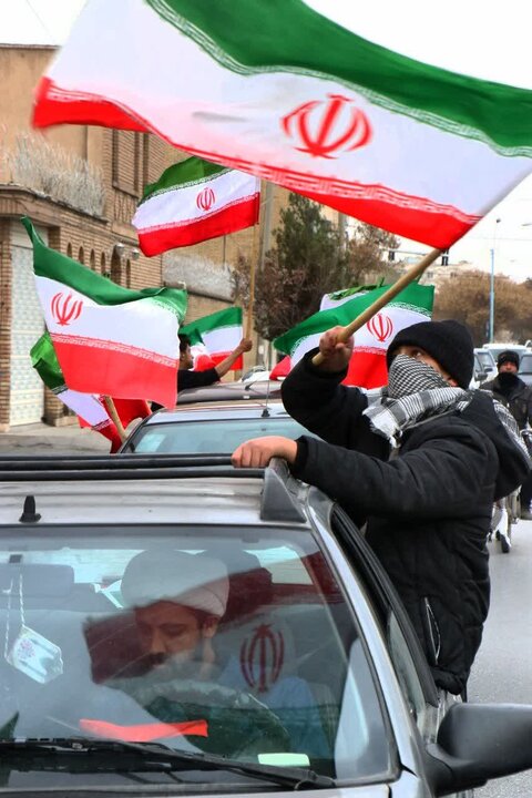 تصاویر/ کاروان ماشینی طلاب محمودیه کرمان