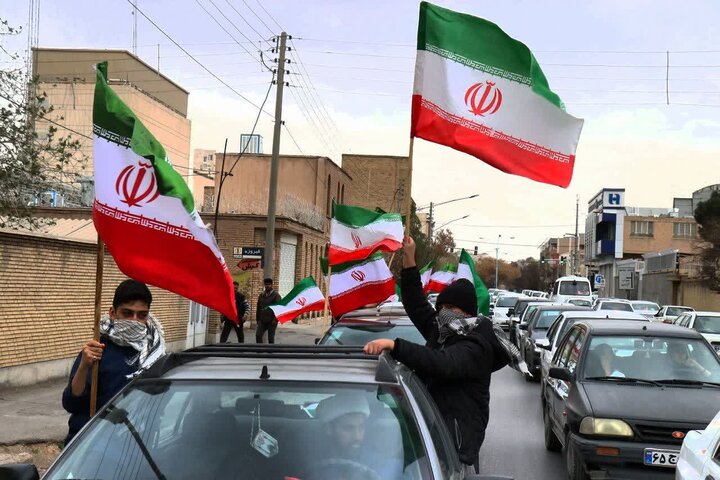 تصاویر/ کاروان ماشینی طلاب محمودیه کرمان