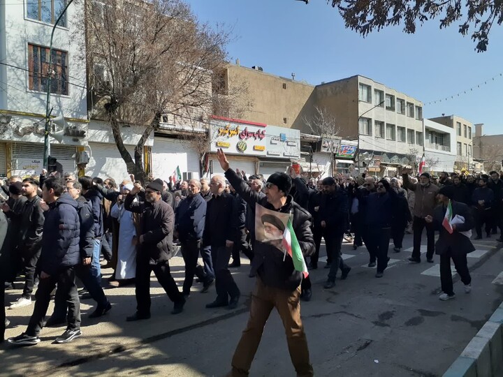 تصاویر / وداع باشکوه مردم زنجان با شهدای اقتدار