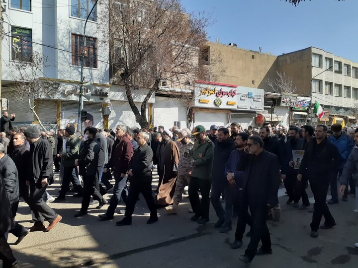 تصاویر / وداع باشکوه مردم زنجان با شهدای اقتدار
