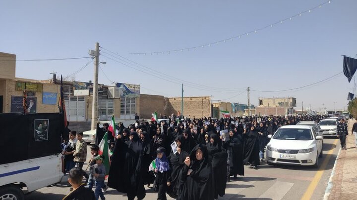 تصاویر/ اقامه نمازجمعه شهر کشکوئیه