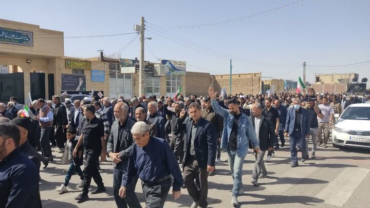 تصاویر/ اقامه نمازجمعه شهر کشکوئیه