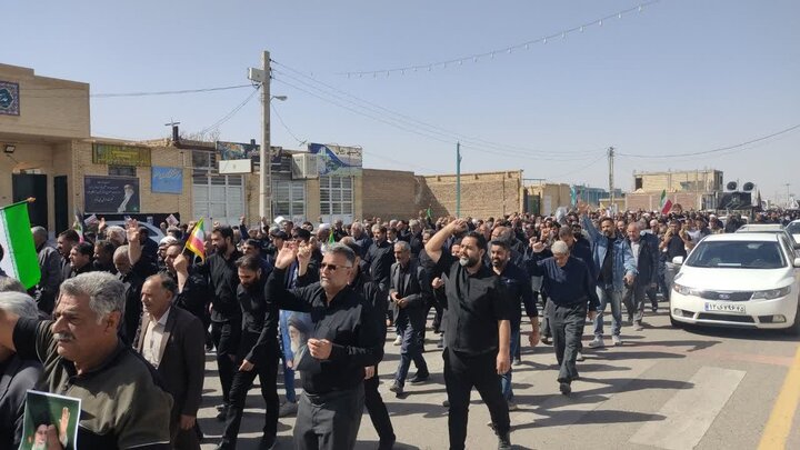 تصاویر/ اقامه نمازجمعه شهر کشکوئیه