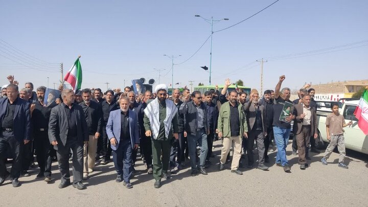 تصاویر/ اقامه نمازجمعه شهر کشکوئیه