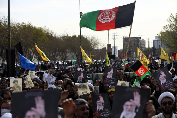 عزاداری افغانستانی‌های مقیم قم در سوگ شهادت رهبر انقلاب