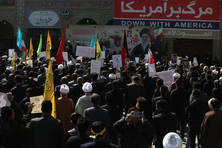 عزاداری افغانستانی‌های مقیم قم در سوگ شهادت رهبر انقلاب