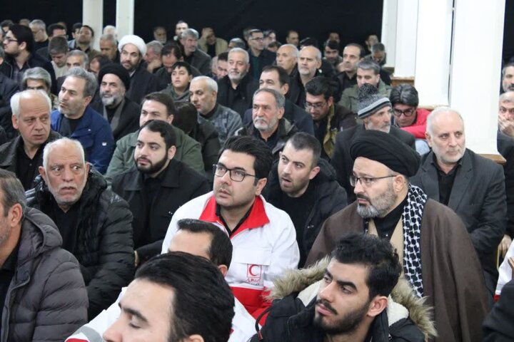 تصاویر/ اقامه نماز جمعه ماکو