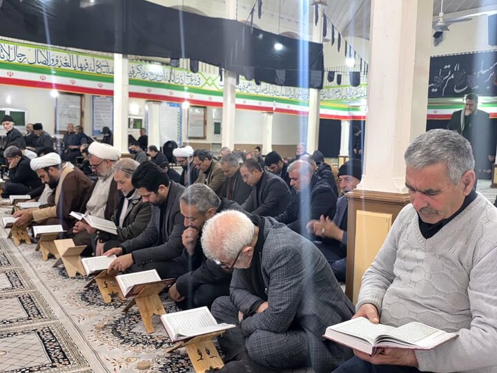 تصاویر/ اقامه نماز جمعه ماکو