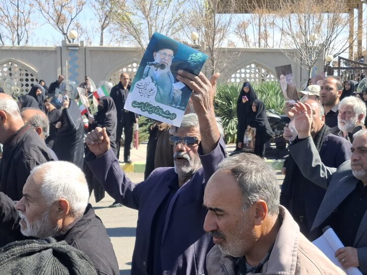 تصاویر/ راهپیمایی مردم کاشان پس از اقامه نماز جمعه امروز