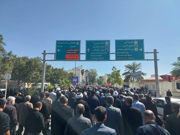 تصاویر/ راهپیمایی خون خواهی رهبر شهید انقلاب در بوشهر