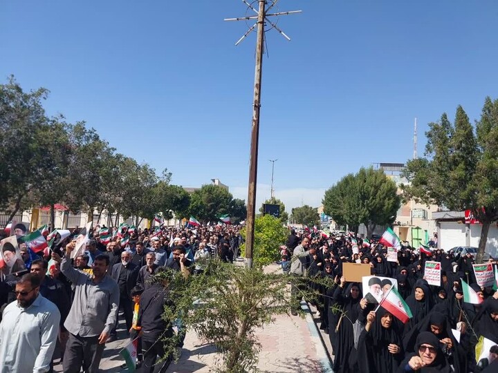 تصاویر/ راهپیمایی خون خواهی رهبر شهید انقلاب در بوشهر