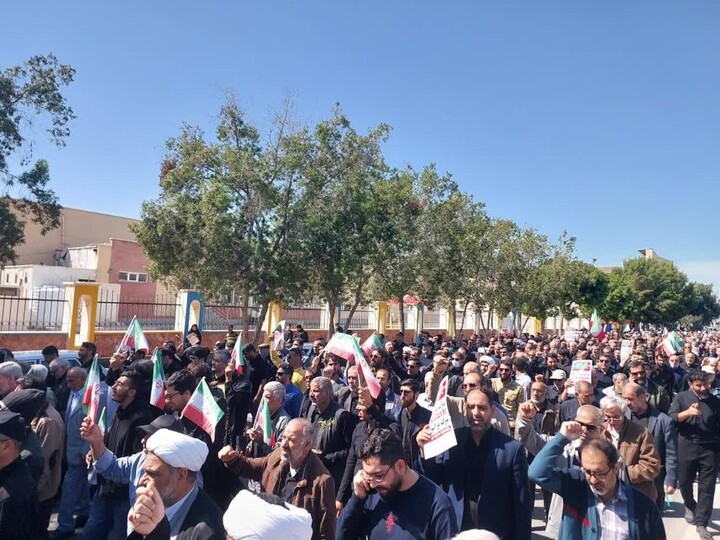 تصاویر/ راهپیمایی خون خواهی رهبر شهید انقلاب در بوشهر