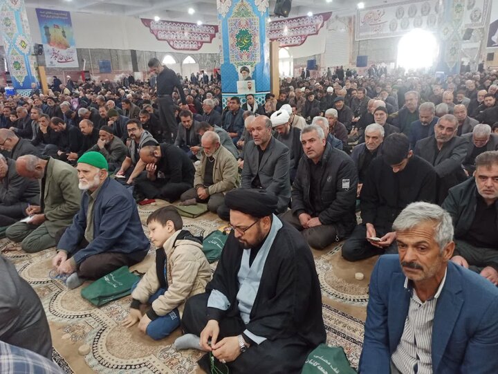 تصاویر/ نمازعبادی سیاسی جمعه کاشان