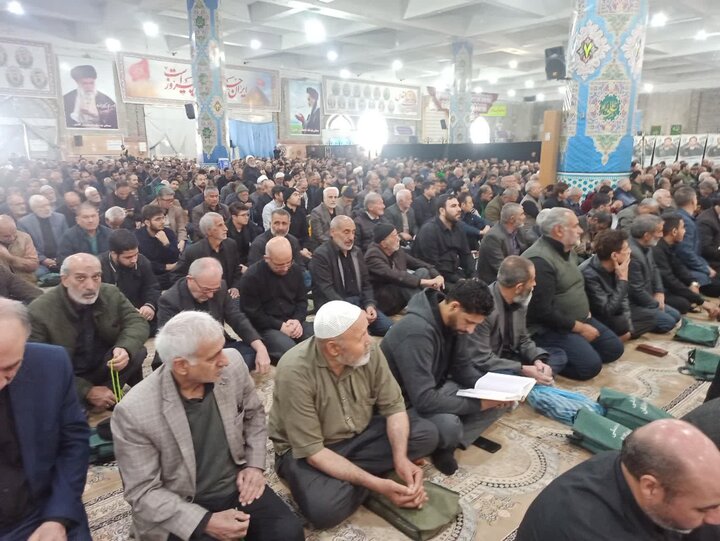 تصاویر/ نمازعبادی سیاسی جمعه کاشان