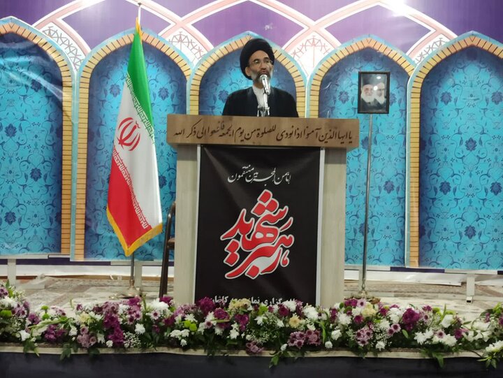 تصاویر/ نمازعبادی سیاسی جمعه کاشان