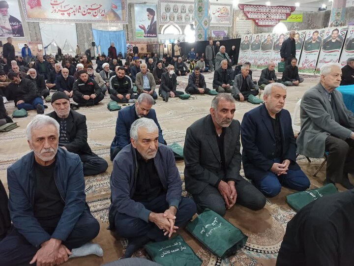 تصاویر/ نمازعبادی سیاسی جمعه کاشان