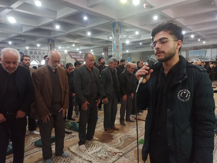 تصاویر/ نمازعبادی سیاسی جمعه کاشان
