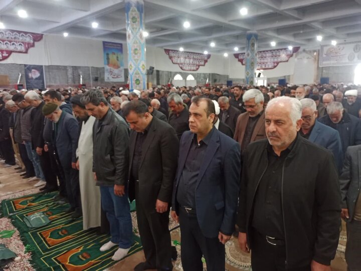 تصاویر/ نمازعبادی سیاسی جمعه کاشان