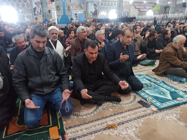تصاویر/ نمازعبادی سیاسی جمعه کاشان