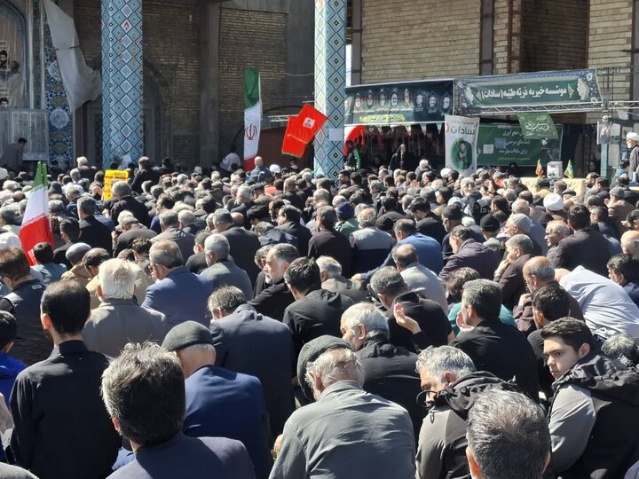 تصاویر/ نمازعبادی سیاسی جمعه کاشان