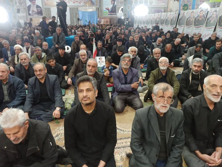 تصاویر/ نمازعبادی سیاسی جمعه کاشان