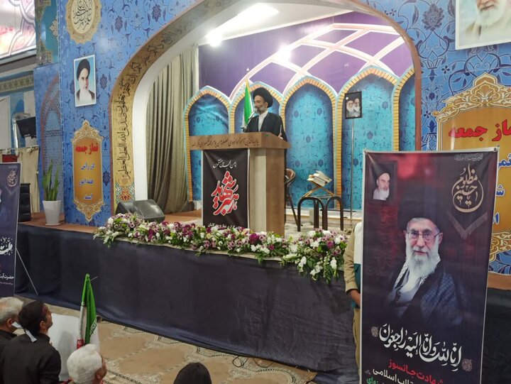 تصاویر/ نمازعبادی سیاسی جمعه کاشان