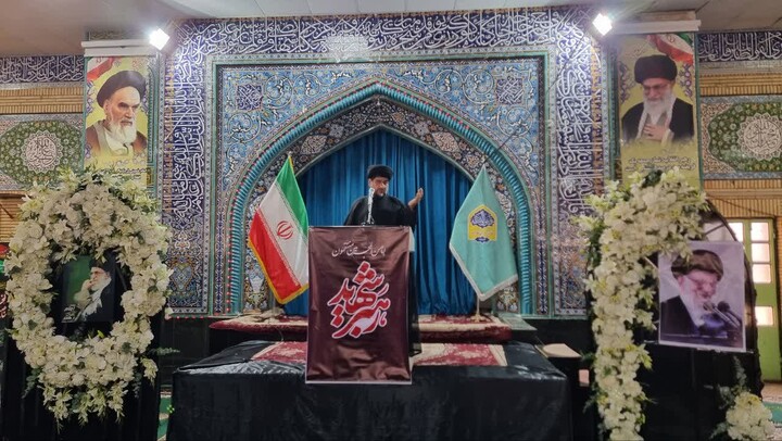 تصاویر/ راهپیمایی مردم گناوه در خون خواهی امام شهید