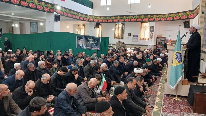 تصاویر/ اقامه نماز جمعه شهرستان بیجار