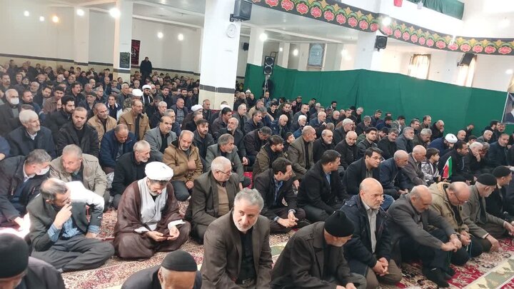 تصاویر/ اقامه نماز جمعه شهرستان بیجار