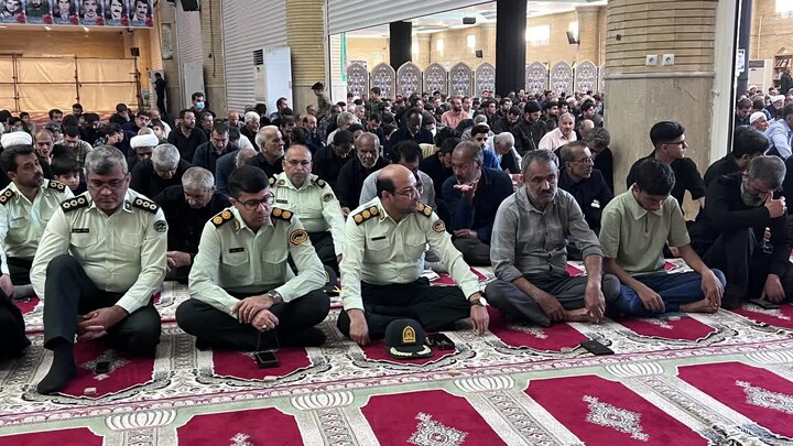 نماز جمعه کنگان به روایت تصویر