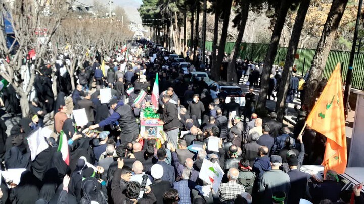 خیزش مردم انقلابی و میهن پرست کرج در سوگ شهید امام خامنه ای و دفاع از میهن عزیزمان