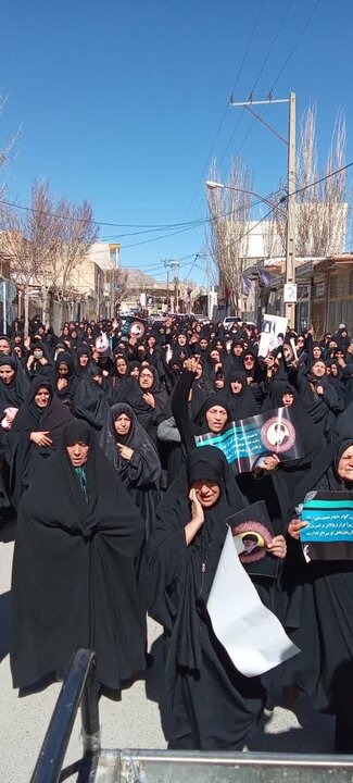 تصاویر/ راهپیمایی محکومیت جنایات بی سابقه آمریکا و رژیم صهیونیستی مردم جوشقان قالی