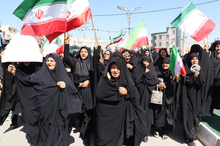 تصاویر/ راهپیمایی باشکوه دیّری‌ها در حمایت از نظام اسلامی