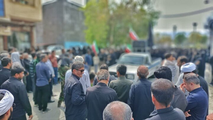 تصاویر/ نمازجمعه و راهپیمایی مردم منوجان در انتقام‌خواهی امام‌شهید