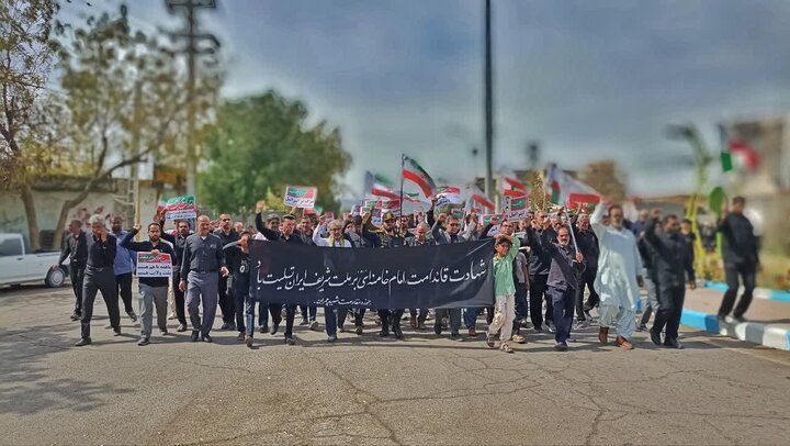 تصاویر/ نمازجمعه و راهپیمایی مردم منوجان در انتقام‌خواهی امام‌شهید