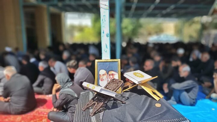 تصاویر/ نمازجمعه و راهپیمایی مردم منوجان در انتقام‌خواهی امام‌شهید