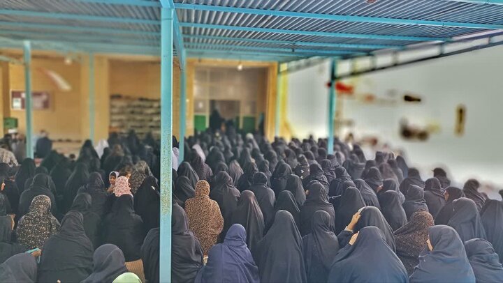 تصاویر/ نمازجمعه و راهپیمایی مردم منوجان در انتقام‌خواهی امام‌شهید
