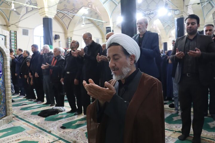 تصاویر/ اقامه نمازجمعه شهر ماهان