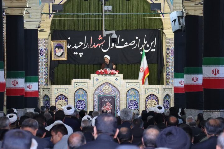 تصاویر/ اقامه نمازجمعه شهر ماهان
