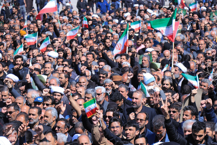تصاویر| راهپیمایی محکومیت جنایات آمریکا و رژیم صهیونسیتی در بیرجند
