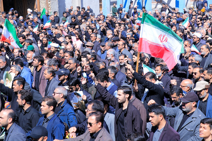 تصاویر| راهپیمایی محکومیت جنایات آمریکا و رژیم صهیونسیتی در بیرجند