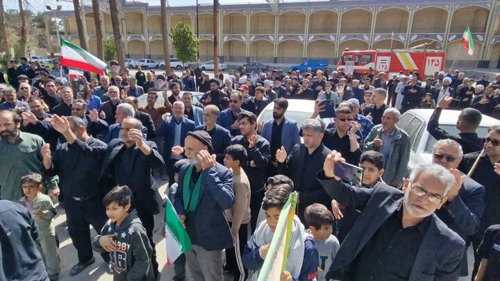 تصاویر/ حماسه زارچی ها در نماز جمعه و راهپیمایی سراسری۱۴اسفند۱۴۰۴