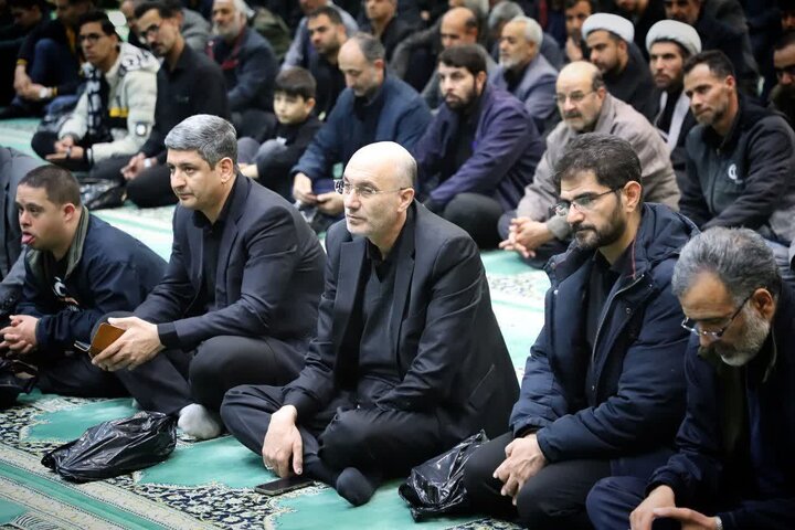 تصاویر/برگزاری مراسم بزرگداشت شهیدان والامقام "متین بیات و محمد حسین ترابی و سرهنگ احمد عابدی" در اراک