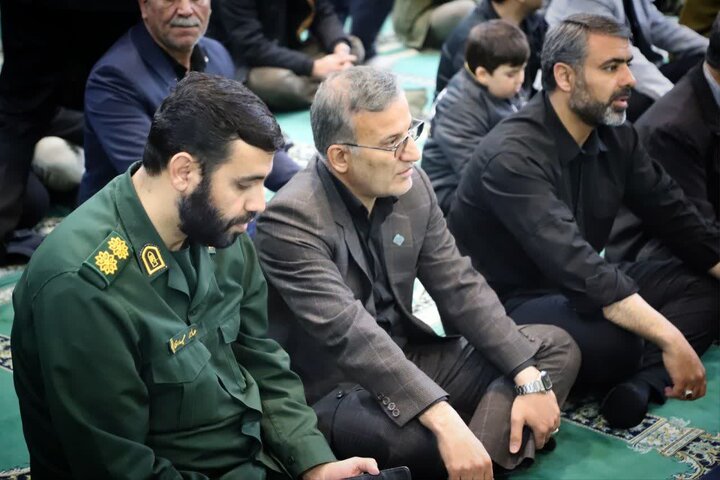 تصاویر/برگزاری مراسم بزرگداشت شهیدان والامقام "متین بیات و محمد حسین ترابی و سرهنگ احمد عابدی" در اراک