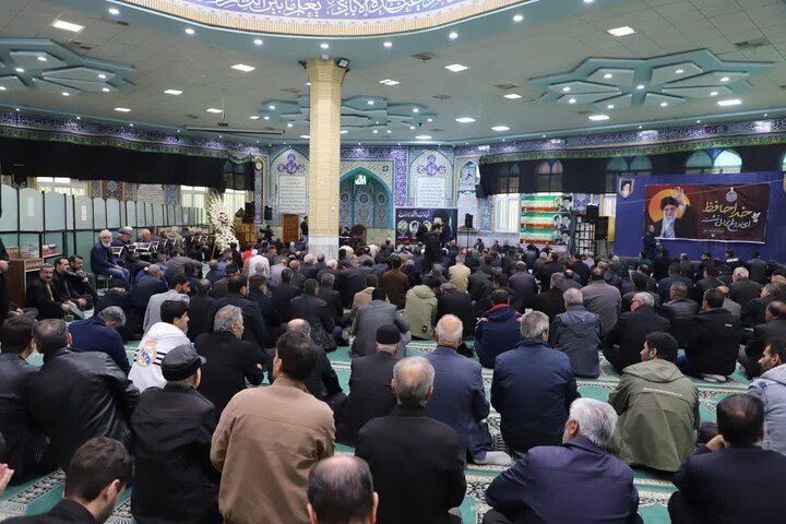 تصاویر/برگزاری مراسم بزرگداشت شهیدان والامقام "متین بیات و محمد حسین ترابی و سرهنگ احمد عابدی" در اراک