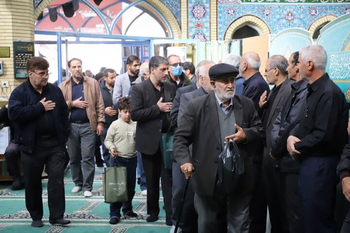 تصاویر/برگزاری مراسم بزرگداشت شهیدان والامقام "متین بیات و محمد حسین ترابی و سرهنگ احمد عابدی" در اراک