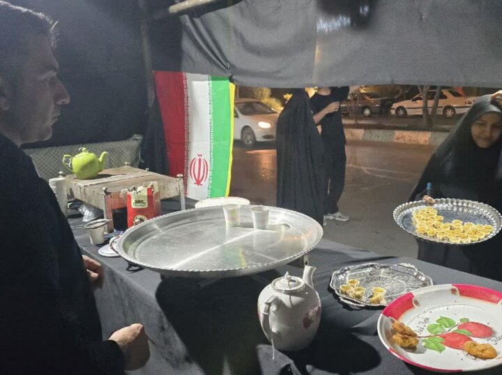 تصاویر/ برپایی موکب «میثاق با امام شهید» بانوان حوزوی یزد