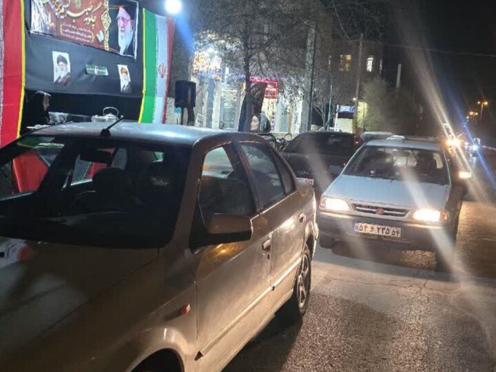 تصاویر/ برپایی موکب «میثاق با امام شهید» بانوان حوزوی یزد
